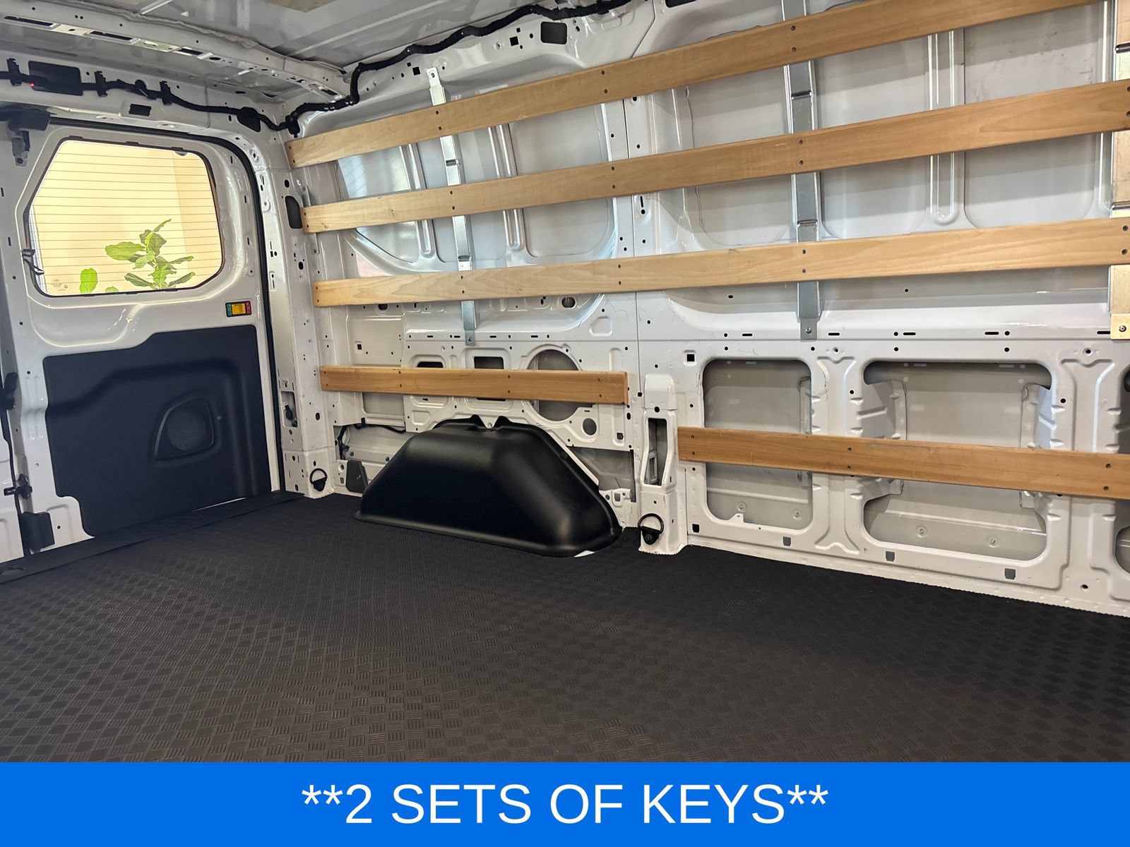 Certified 2025 Ford Transit 250 Low Roof w/ Exterior Upgrade Package RWD image 10