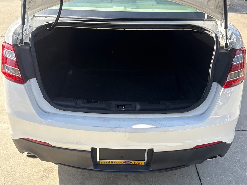 Certified 2017 Ford Taurus SE image 30