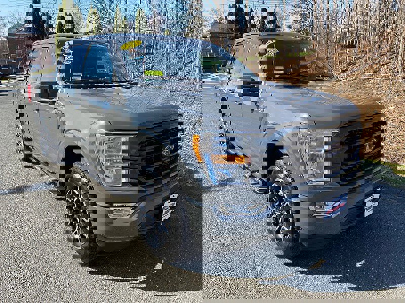 Certified 2021 Ford F150 XLT w/ Equipment Group 301A Mid image 7