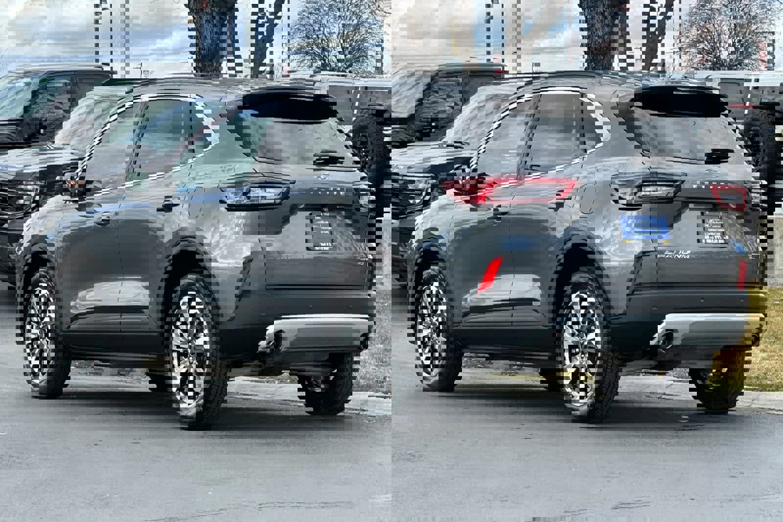 Certified 2025 Ford Escape Platinum image 3