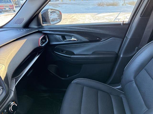 Used 2022 Chevrolet TrailBlazer RS image 23