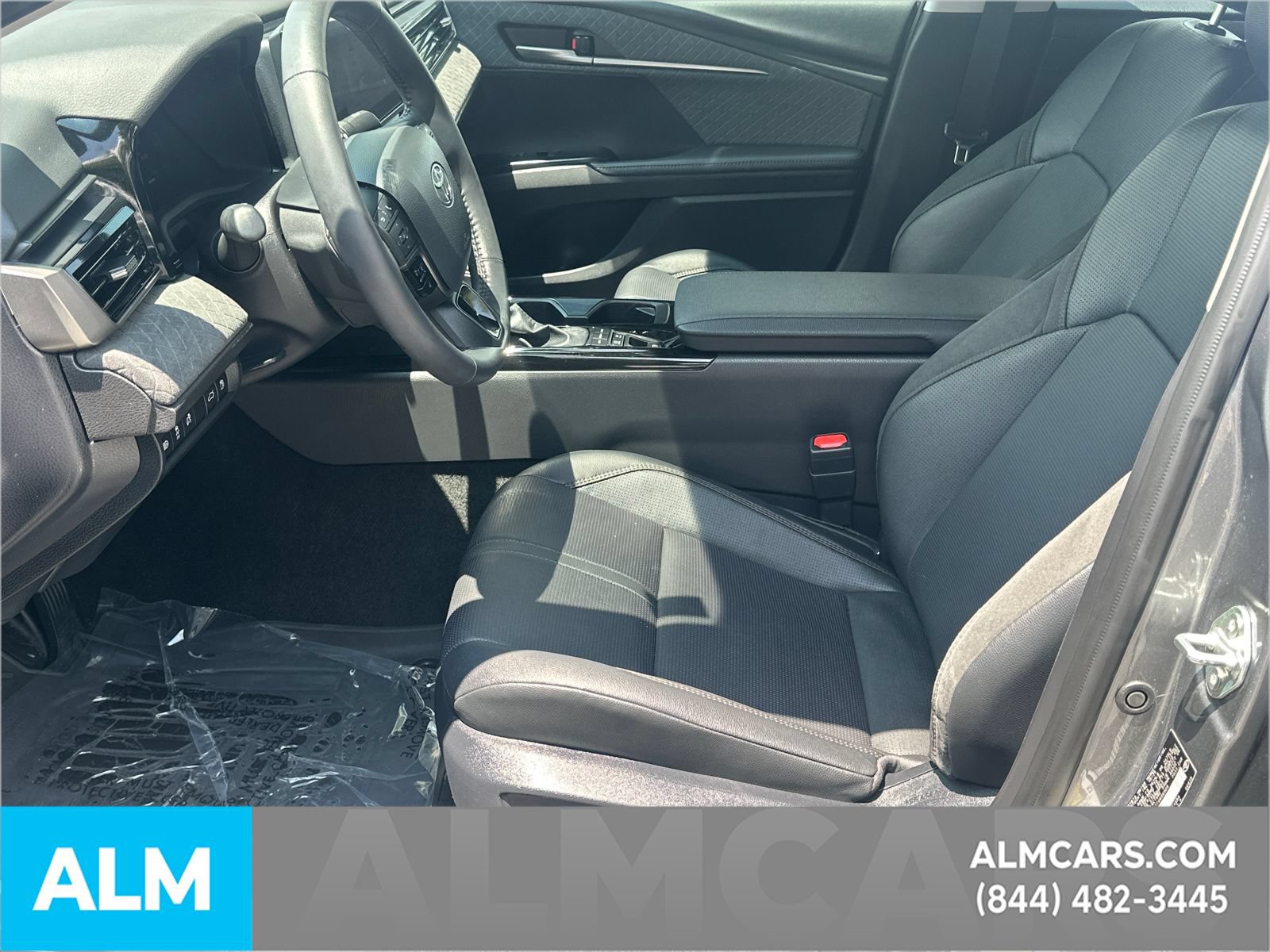 Used 2026 Toyota Camry XLE FWD image 10