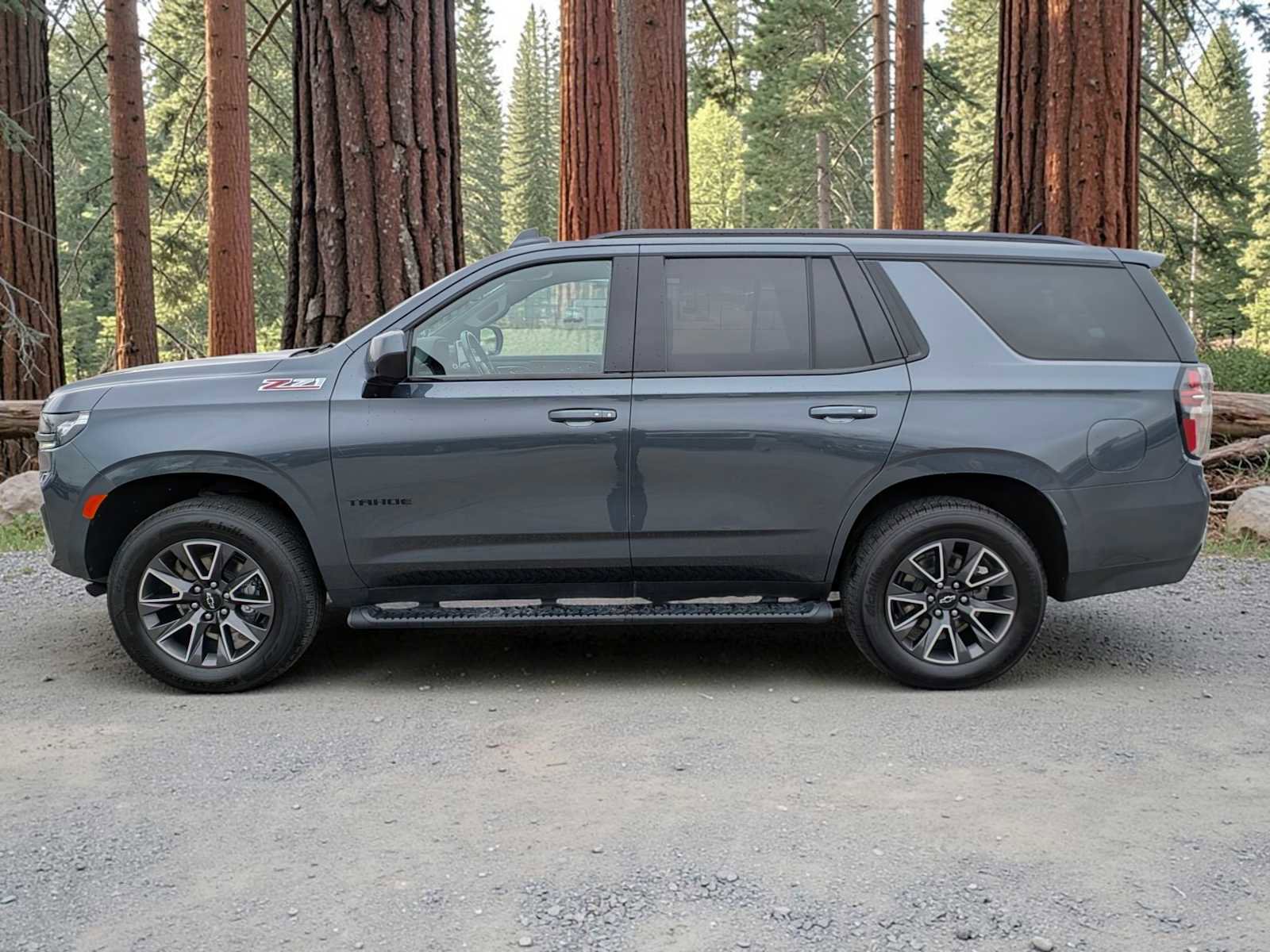 Used 2021 Chevrolet Tahoe Z71 AWD/4WD image 3