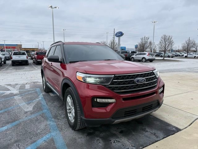 Certified 2023 Ford Explorer XLT w/ Equipment Group 202A image 10