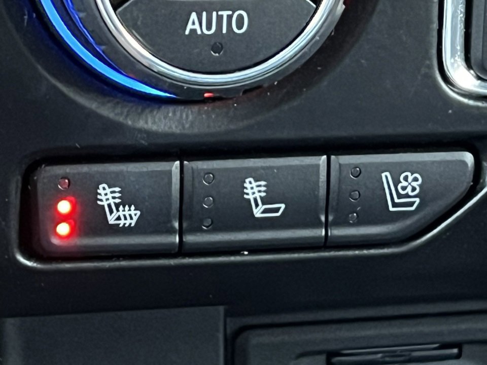 Used 2021 Chevrolet Tahoe High Country image 36