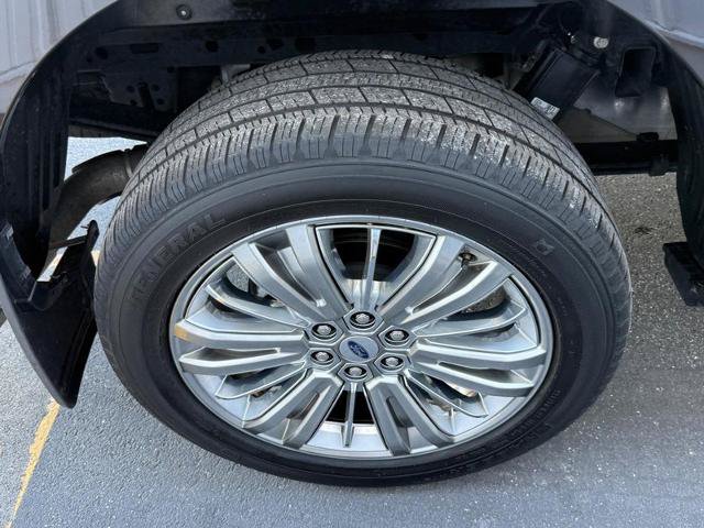 Certified 2024 Ford F150 Platinum w/ Equipment Group 703A Plus AWD/4WD image 7