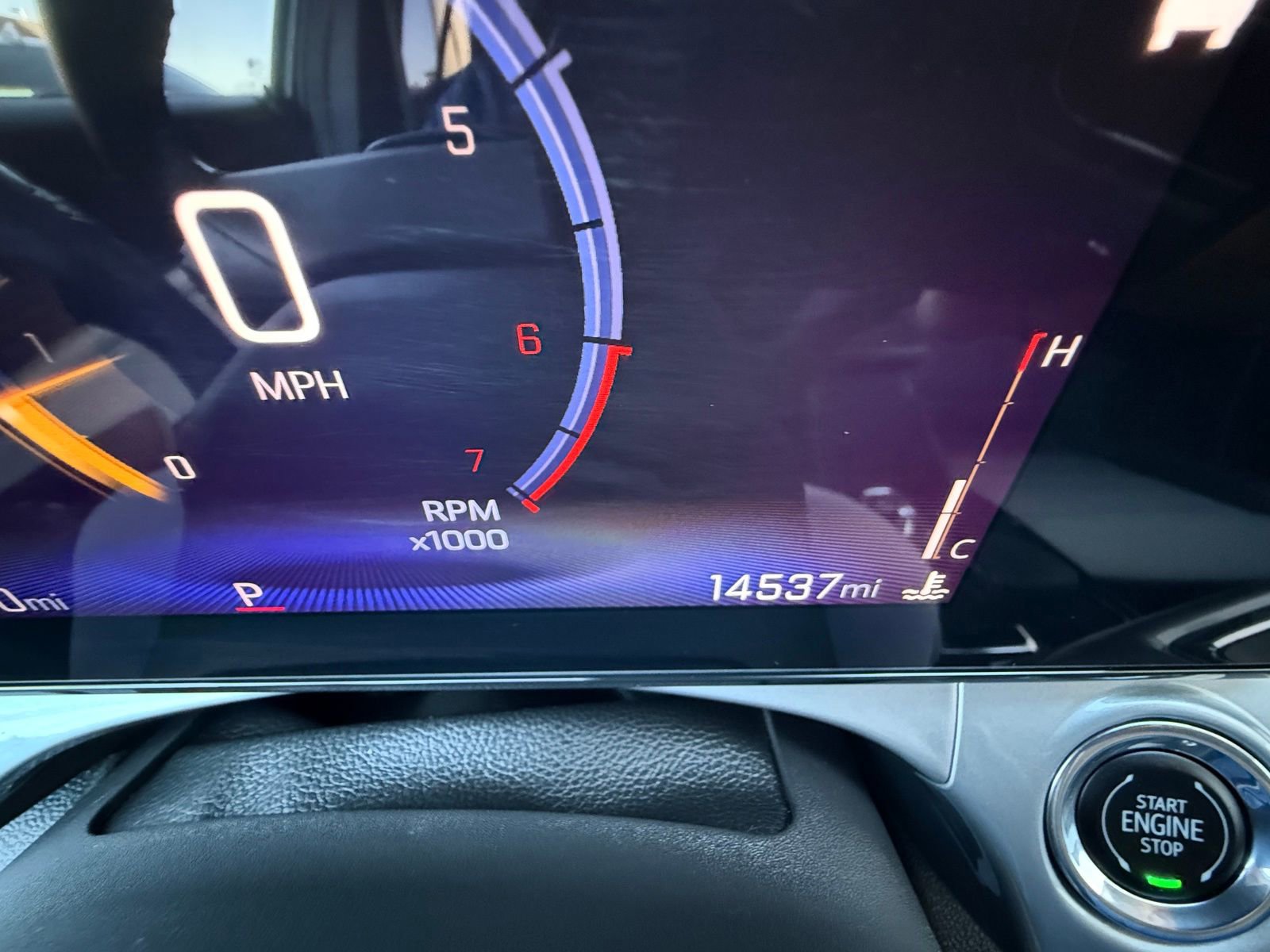 Used 2025 Chevrolet Trax LT w/ LT Convenience Package image 13