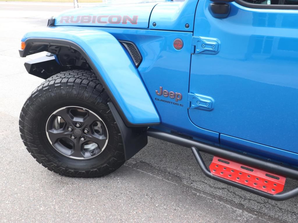 Used 2023 Jeep Gladiator Rubicon w/ LED Lighting Group AWD/4WD image 3