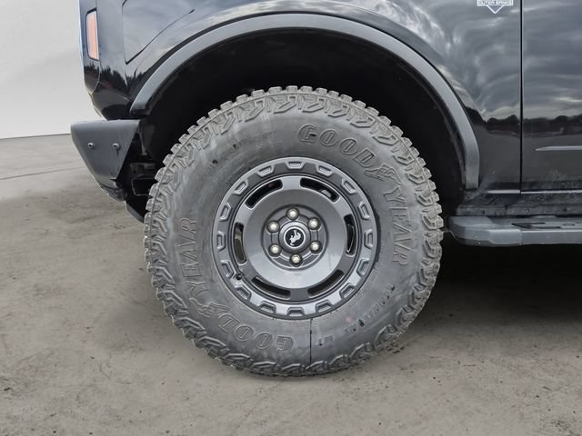 Certified 2024 Ford Bronco Outer Banks AWD/4WD image 9