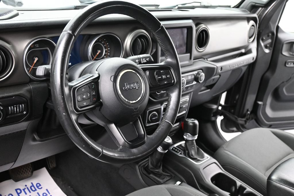 Used 2018 Jeep Wrangler Unlimited Sport S AWD/4WD image 13