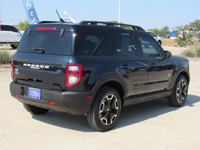 Certified 2023 Ford Bronco Sport Outer Banks w/ Tech Package AWD/4WD image 8