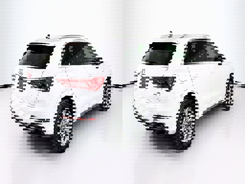 Used 2024 Audi Q3 2.0T Premium image 5