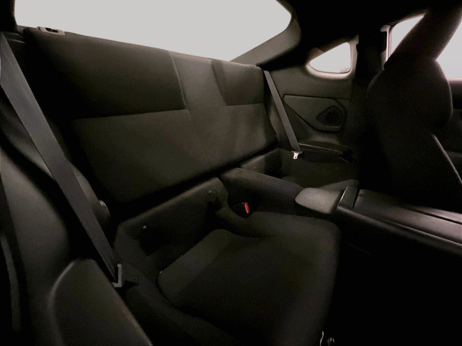 Used 2023 Toyota GR86 w/ ALL Weather Mat Package (TMS) RWD image 26