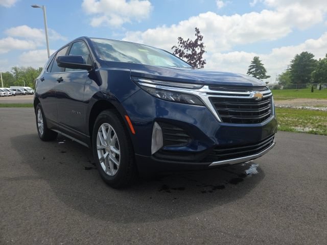 Used 2022 Chevrolet Equinox LT FWD image 1