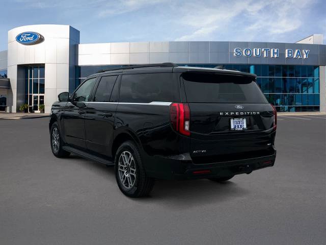 Certified 2025 Ford Expedition Max Active RWD image 3