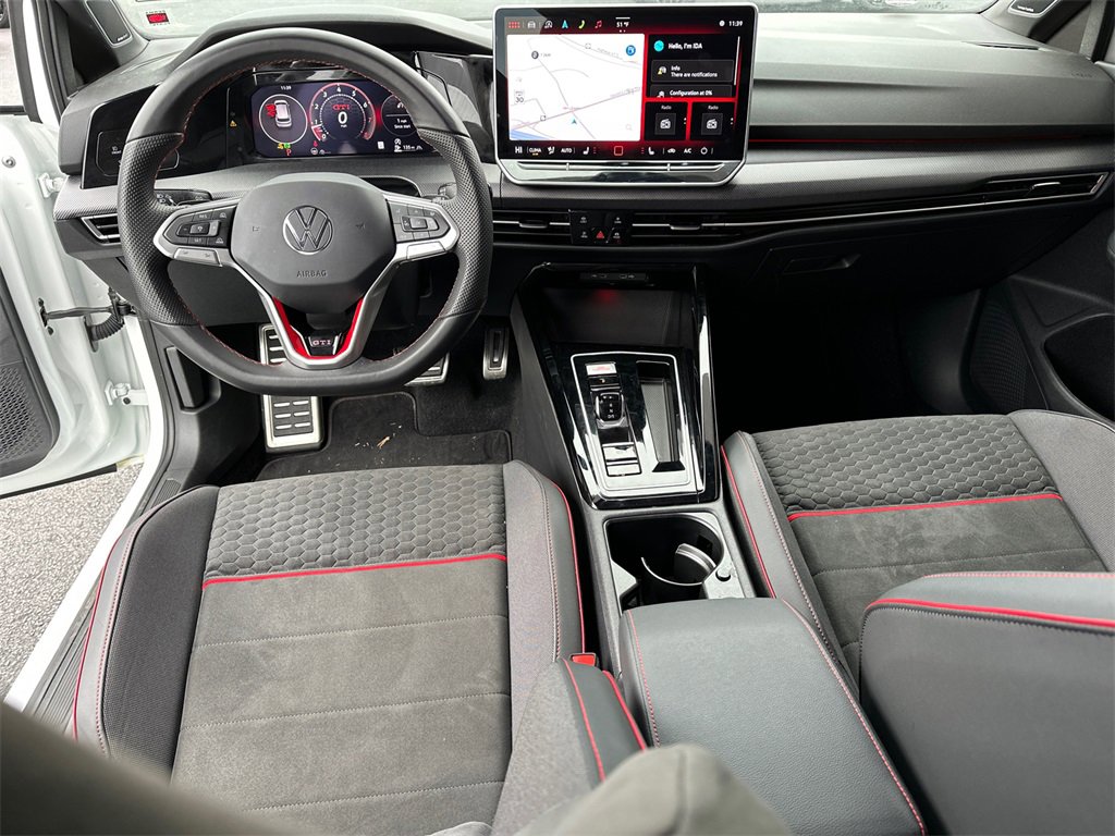 Used 2025 Volkswagen GTI SE image 20