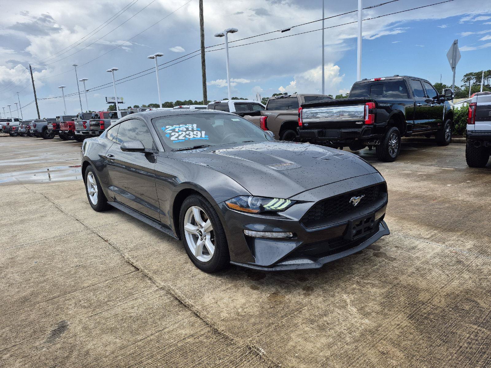 Certified 2019 Ford Mustang Coupe RWD image 12
