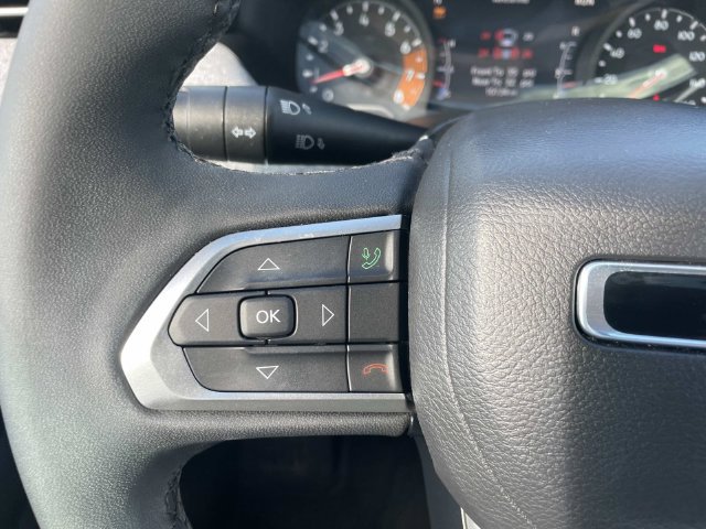 Used 2023 Jeep Compass Latitude w/ Sun and Sound Group AWD/4WD image 39