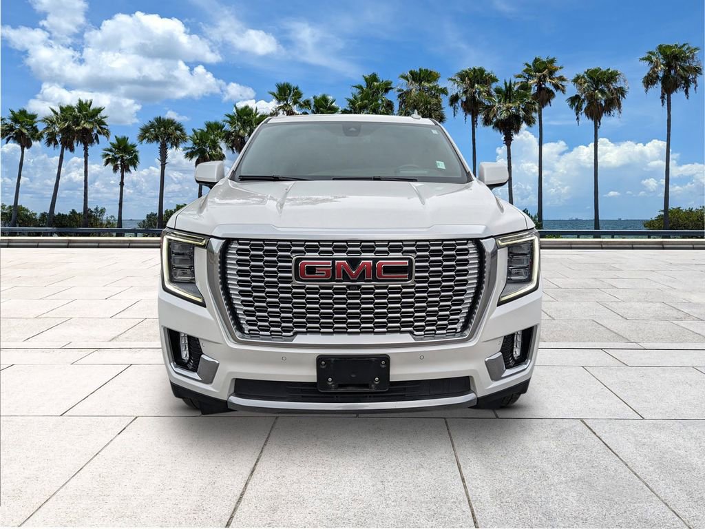 Used 2022 GMC Yukon Denali image 3