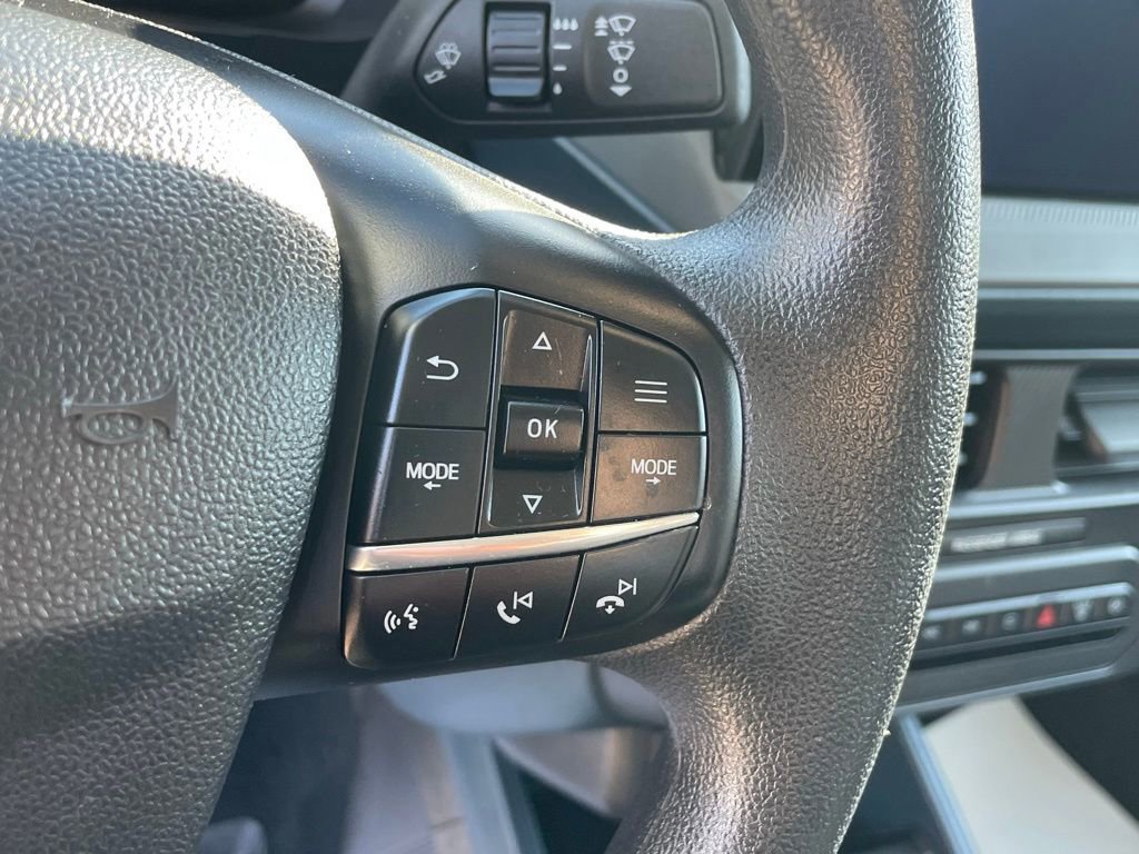 Certified 2025 Ford Maverick XL w/ Equipment Group 101A image 27