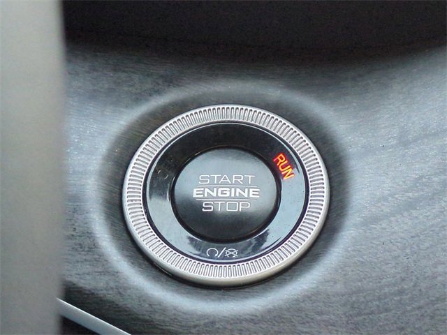 Used 2024 Jeep Grand Cherokee Limited image 29