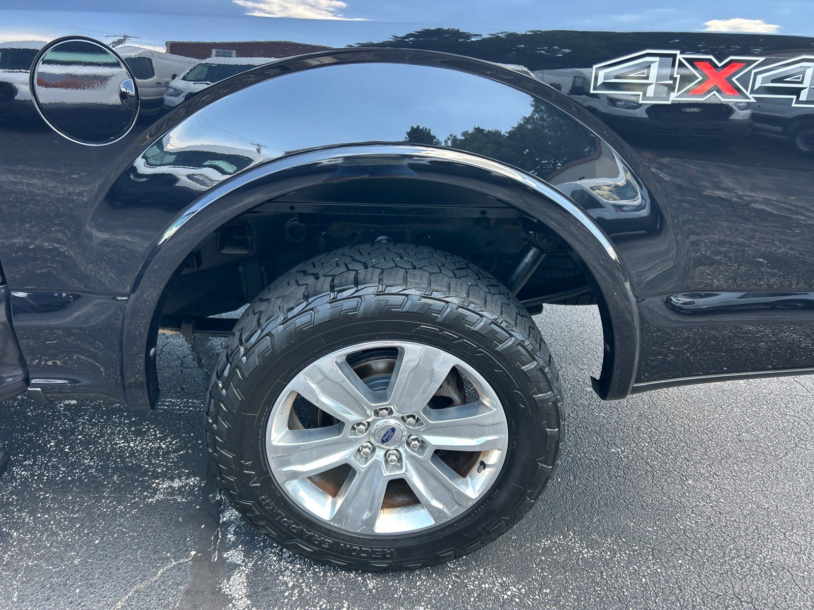 Certified 2020 Ford F150 Platinum AWD/4WD image 33