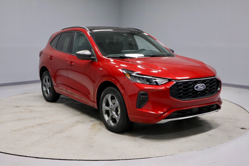 Certified 2023 Ford Escape ST-Line w/ Tech Pack #1 image 7