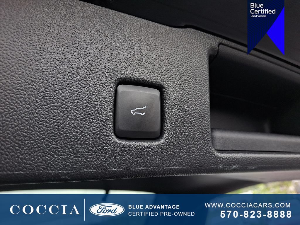 Certified 2023 Ford Escape Platinum w/ Premium Technology Package AWD/4WD image 29