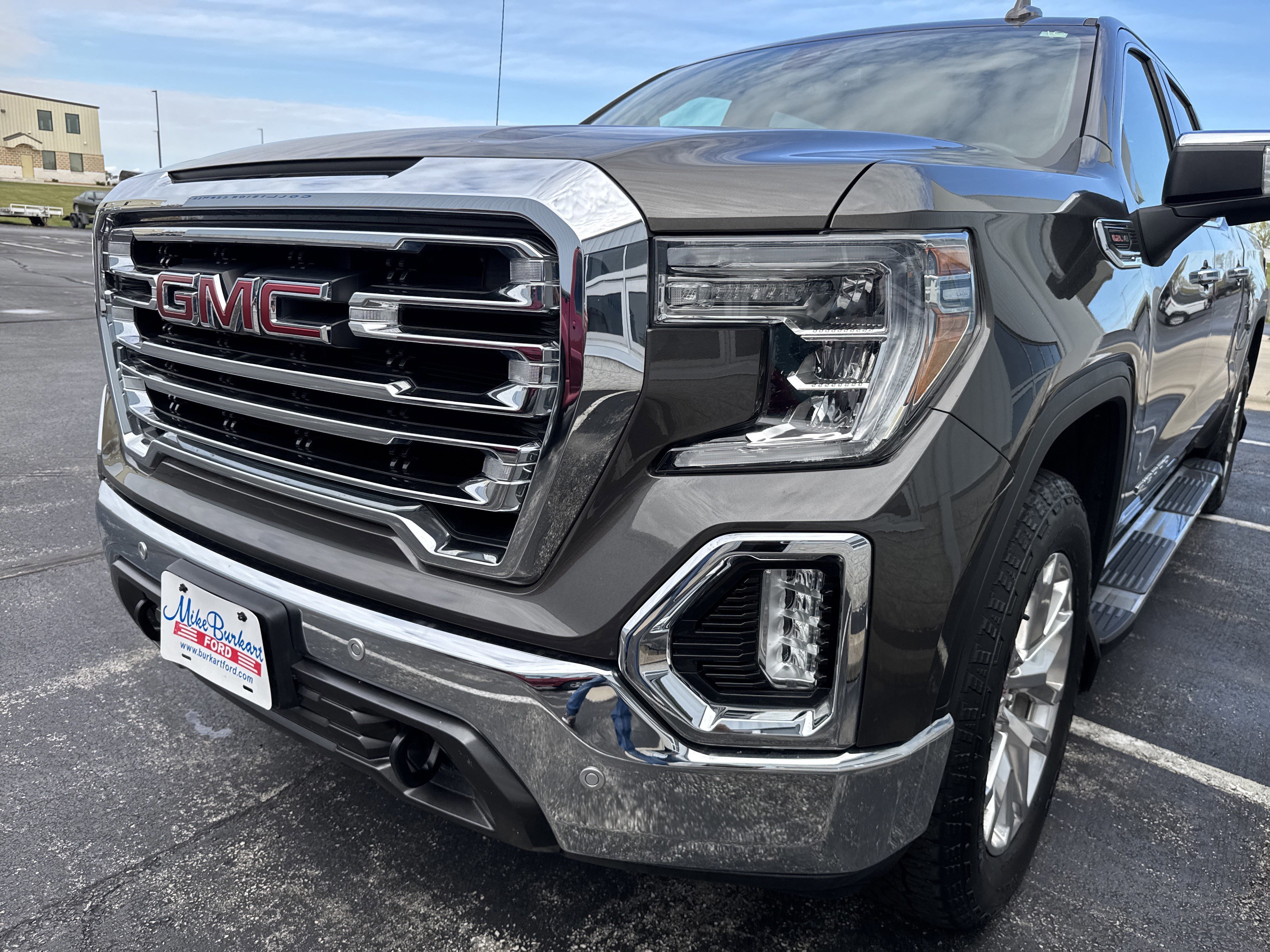 Used 2019 GMC Sierra 1500 SLT w/ SLT Premium Package image 13