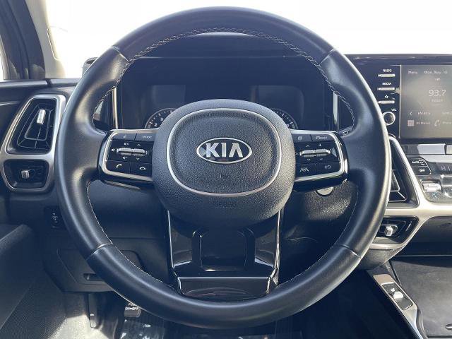 Used 2021 Kia Sorento S image 12