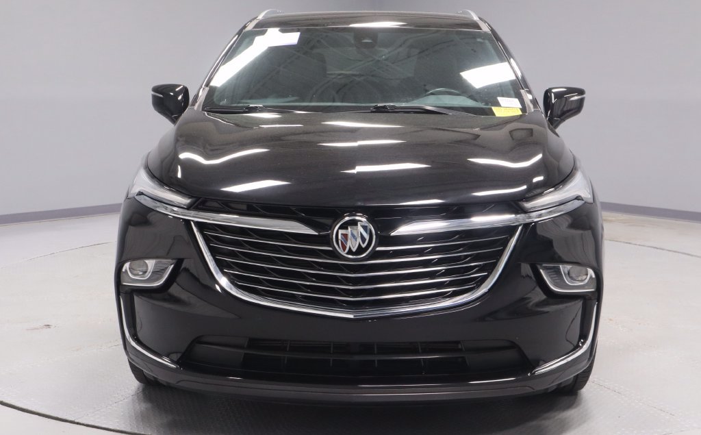 Used 2023 Buick Enclave Essence w/ LPO, Floor Liner Package FWD image 5