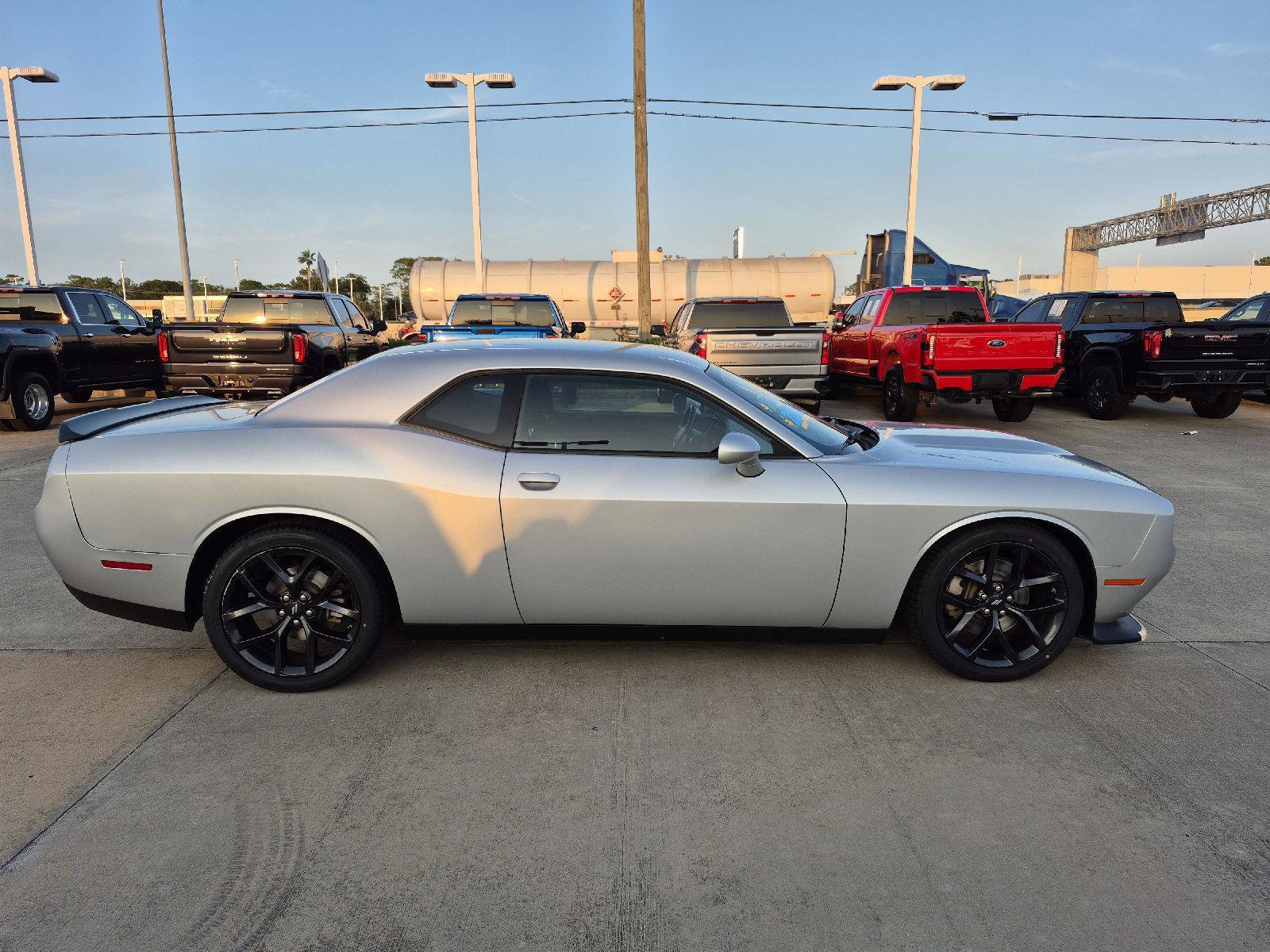 Used 2022 Dodge Challenger GT w/ Blacktop Package image 6