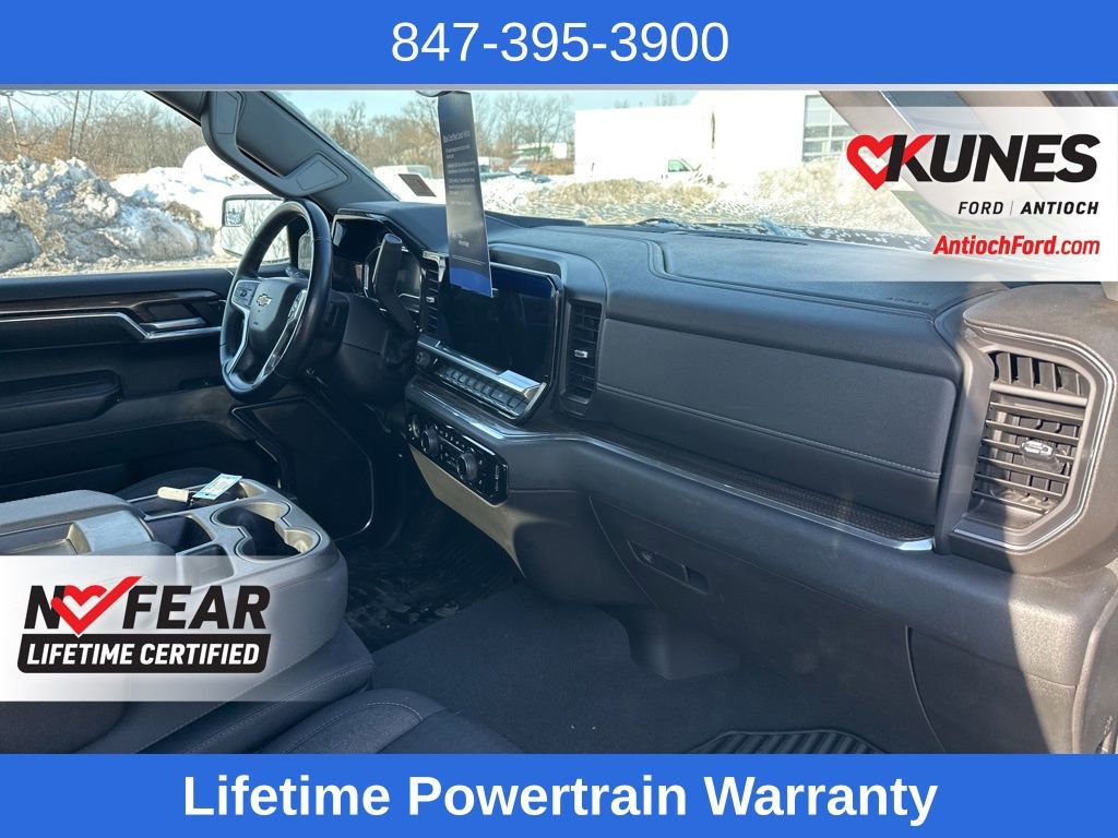 Used 2023 Chevrolet Silverado 1500 LT image 25