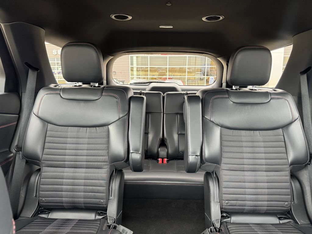 Certified 2025 Ford Explorer ST-Line AWD/4WD image 28