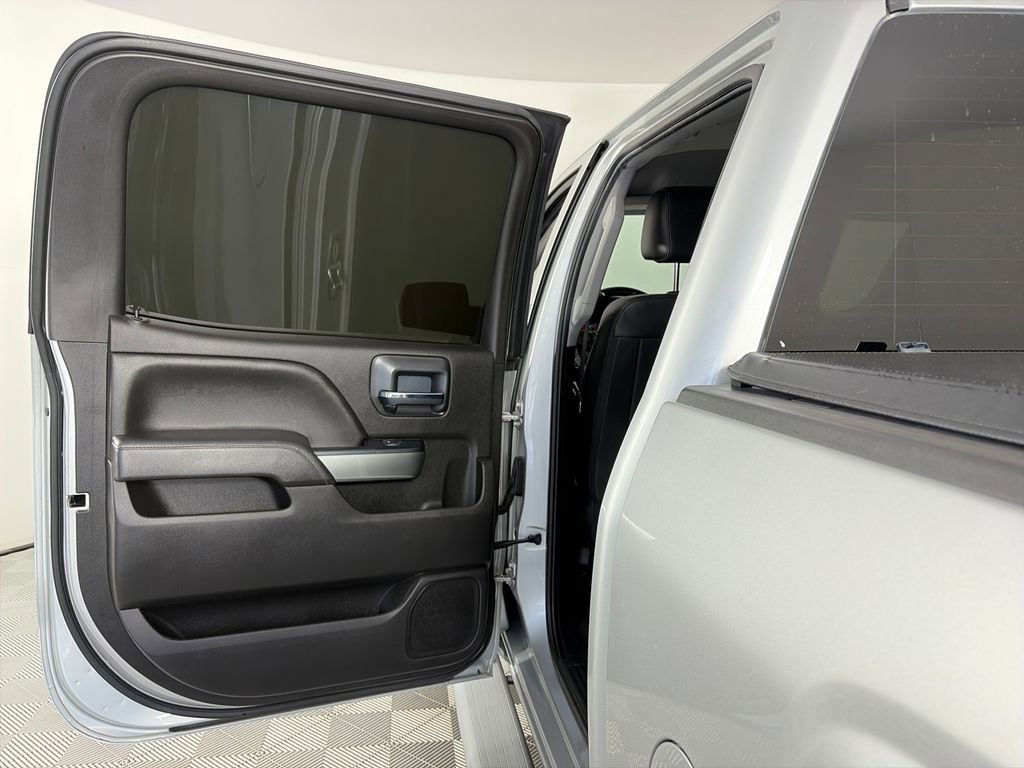 Used 2018 Chevrolet Silverado 1500 LT w/ All Star Edition image 12