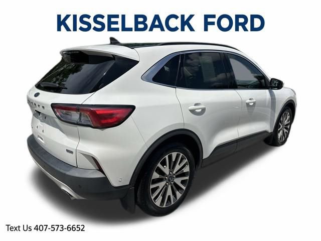 Certified 2020 Ford Escape Titanium w/ Titanium Premium Package 2.0 FWD image 4