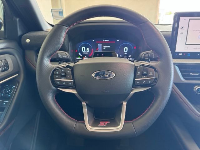 Certified 2025 Ford Explorer ST AWD/4WD image 16