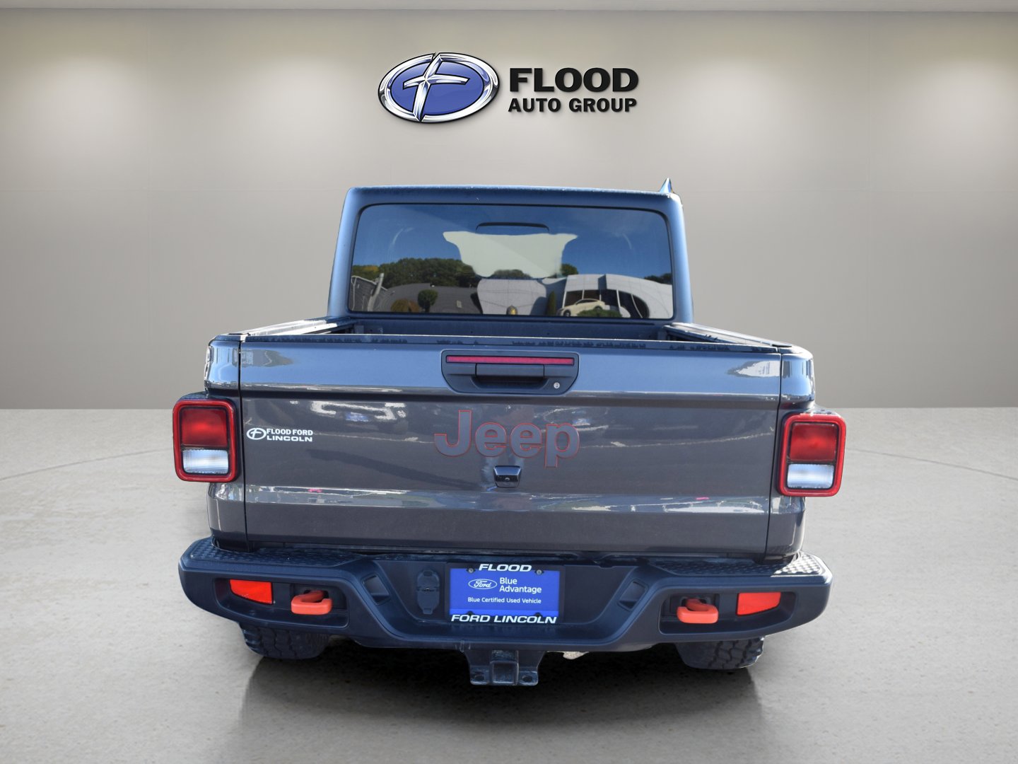 Used 2022 Jeep Gladiator Mojave w/ Cold Weather Group image 4