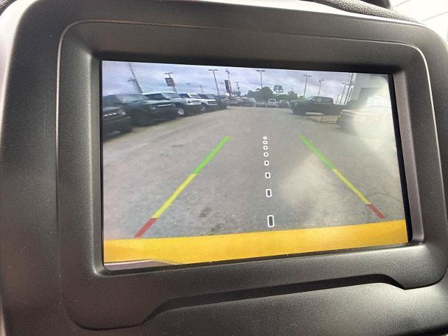 Used 2018 Jeep Renegade Altitude w/ Popular Equipment Group FWD image 8