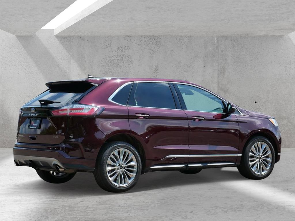 Certified 2022 Ford Edge Titanium w/ Equipment Group 301A AWD/4WD image 3