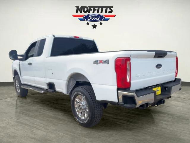Certified 2023 Ford F250 XL w/ XL Chrome Package image 3