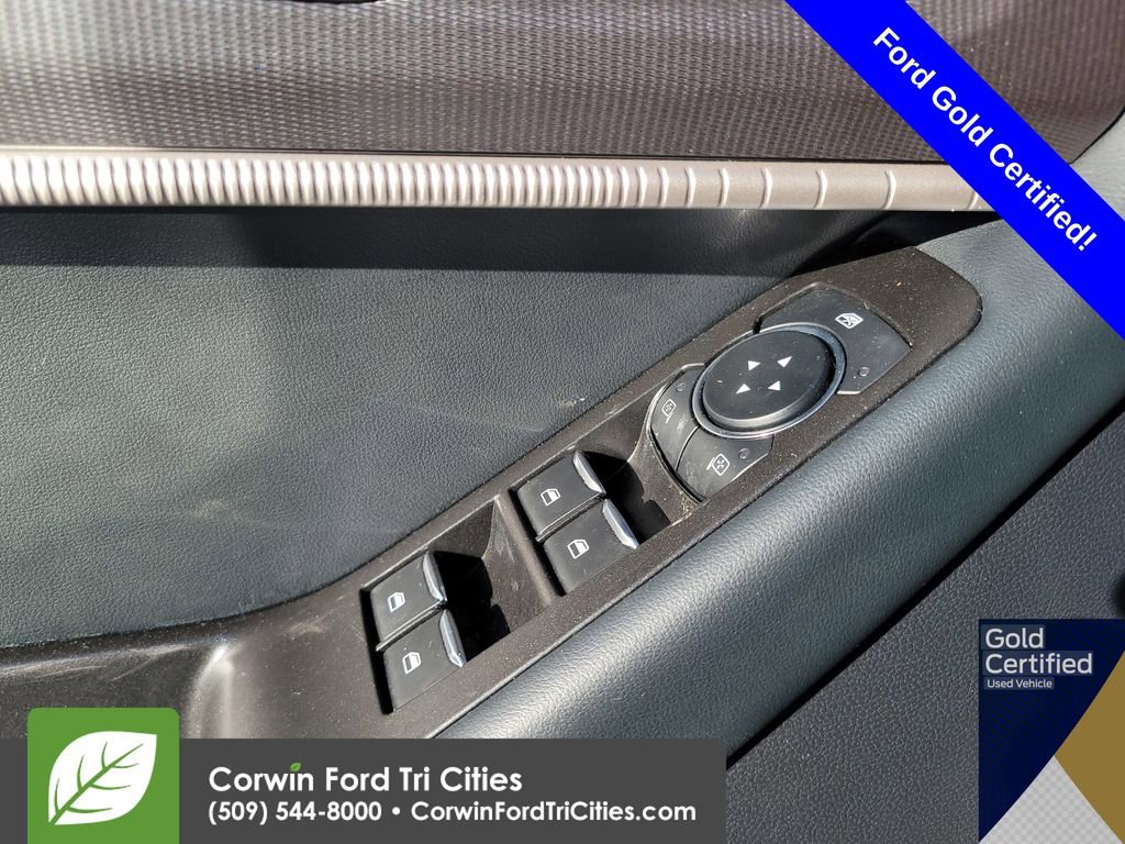 Certified 2025 Ford Explorer ST-Line AWD/4WD image 23