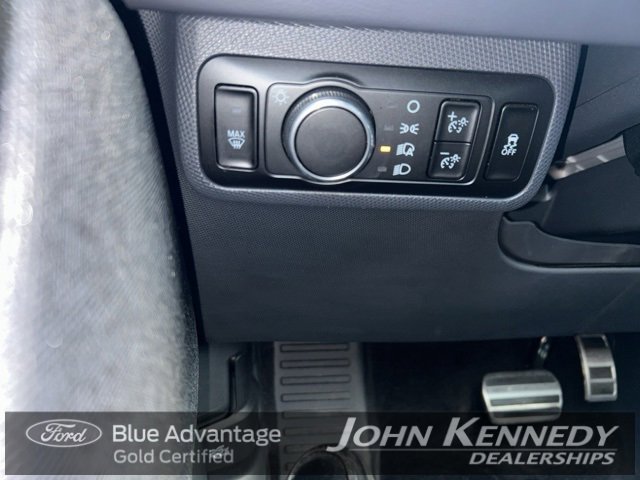 Certified 2025 Ford Mustang Mach-E Premium w/ Sport Appearance Package image 25