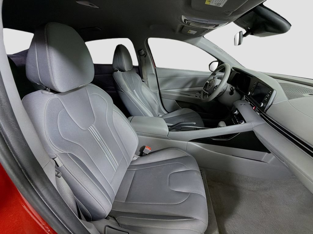 Used 2023 Hyundai Elantra SEL FWD image 27