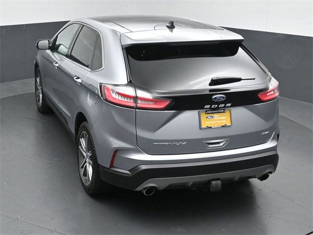 Certified 2022 Ford Edge Titanium w/ Class II Trailer Tow Package image 12