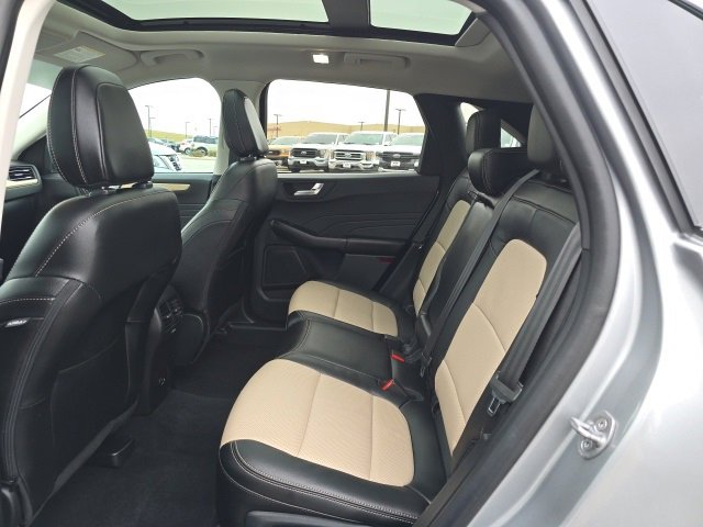 Certified 2022 Ford Escape Titanium w/ Titanium Premium Package image 15