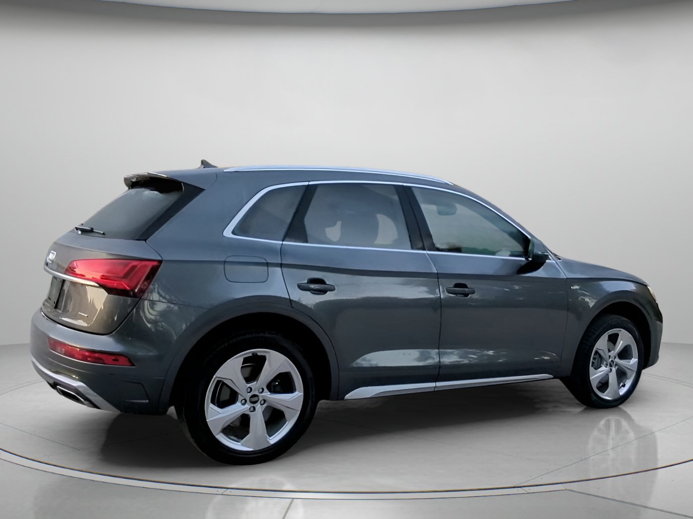 Used 2022 Audi Q5 2.0T Premium Plus w/ Premium Plus Package AWD/4WD image 30