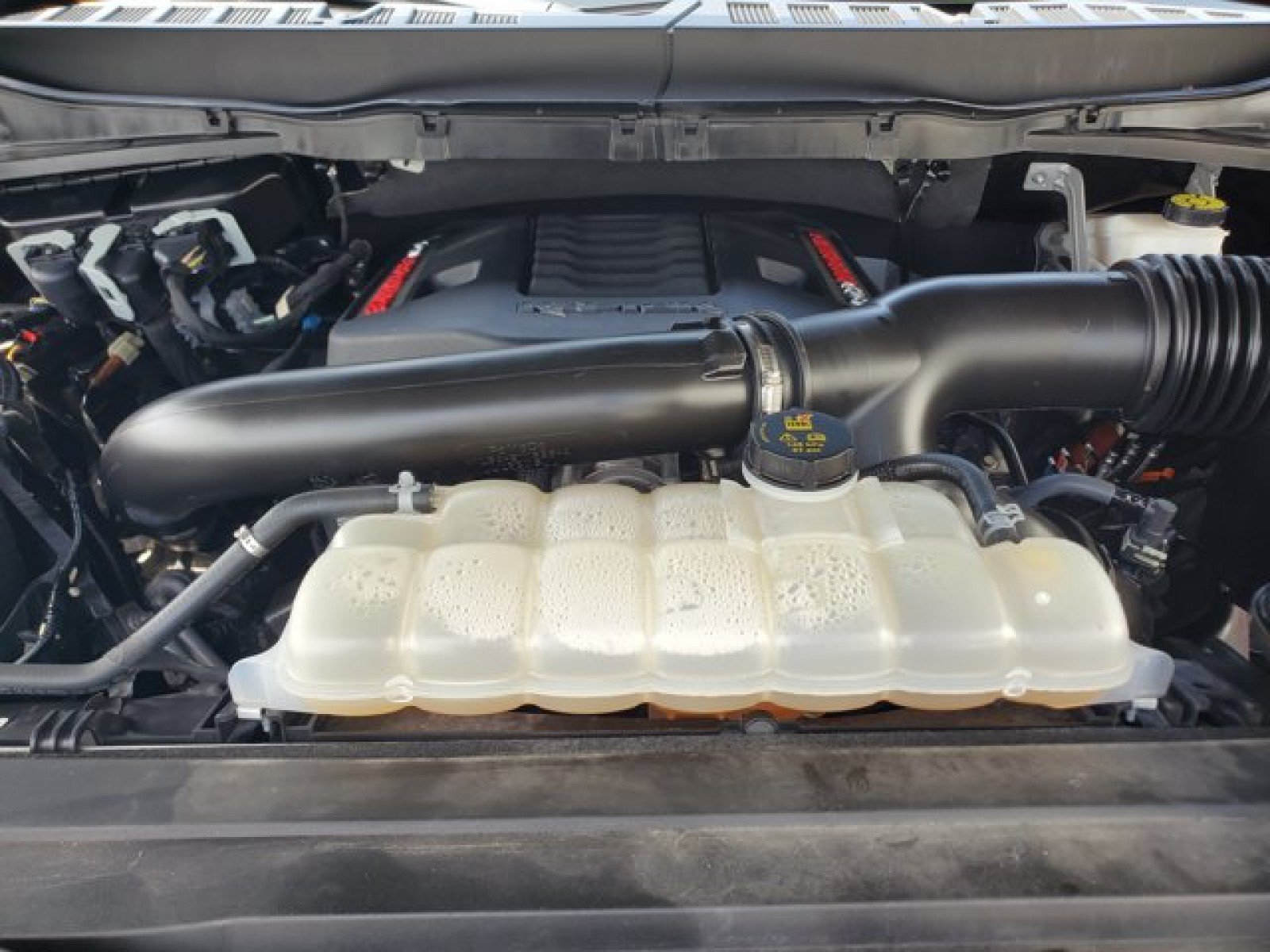 Certified 2023 Ford F150 Raptor AWD/4WD image 40