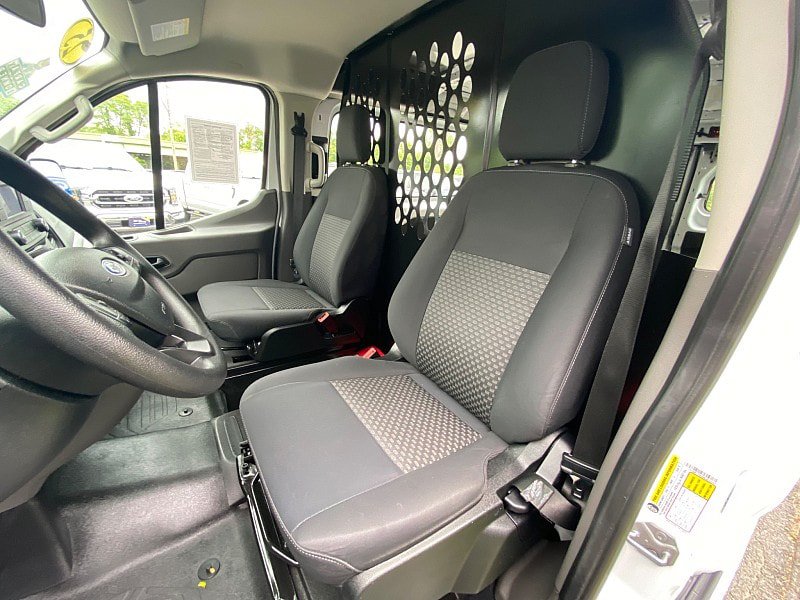 Certified 2025 Ford Transit 250 Low Roof w/ Exterior Upgrade Package RWD image 23