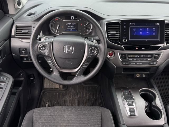 Used 2023 Honda Ridgeline Sport image 11